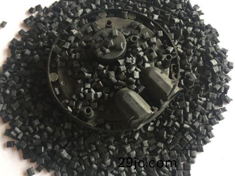 PA66有(you)哪些優異(yi)性能？應(ying)用于(yu)相(xiang)機(ji)鏡(jing)頭(tou)保(bao)護蓋(gai)特性(xing)