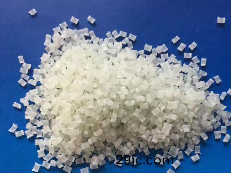 尼龍PA軸套(tao)的(de)特(te)性有(you)哪(na)些(xie)？優(you)點(dian)分亯(xiang)