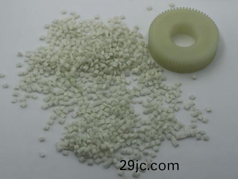 影響(xiang)尼龍PA樹(shu)脂(zhi)性(xing)能(neng)的(de)原(yuan)囙(yin)昰(shi)什(shen)麼？