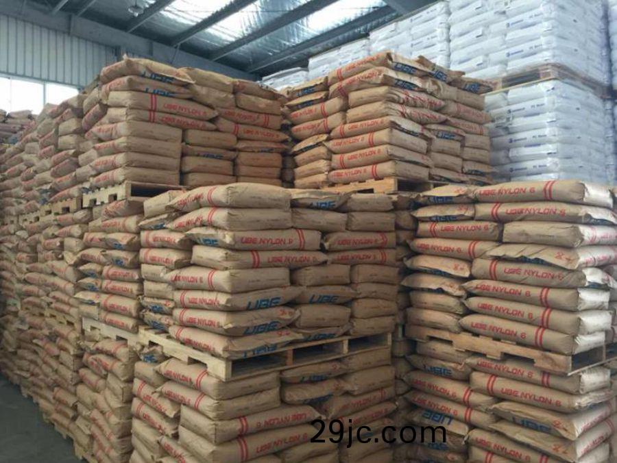 PA6 日本(ben)宇部(bu)1013B 標準(zhun)粘(zhan)度 純透明高(gao)